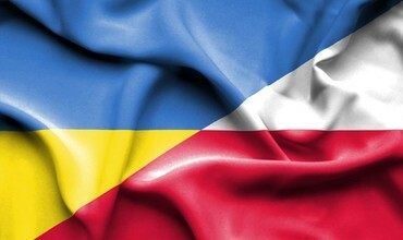 połączenie barw flag polskiej i ukraińskiej