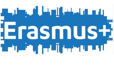 logo Erasmus+ nieregularne niebiesko tło a na nim białe litery Erasmus+